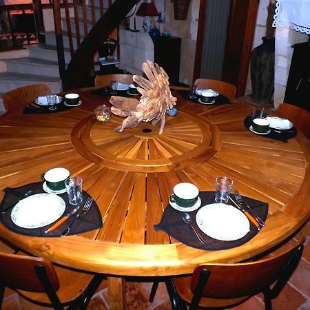 La Girondine Bed & Breakfast Galgon Екстериор снимка