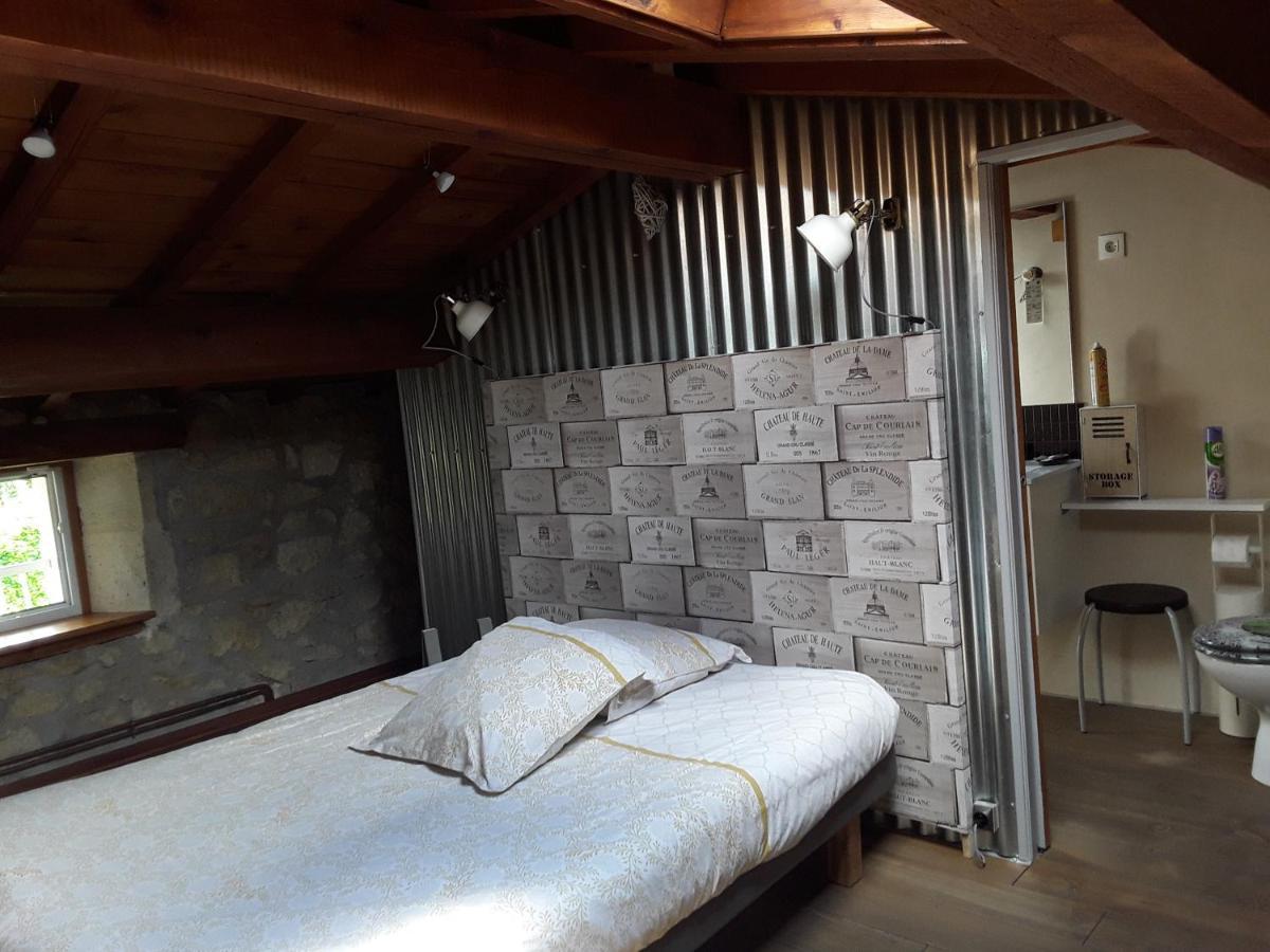 La Girondine Bed & Breakfast Galgon Екстериор снимка
