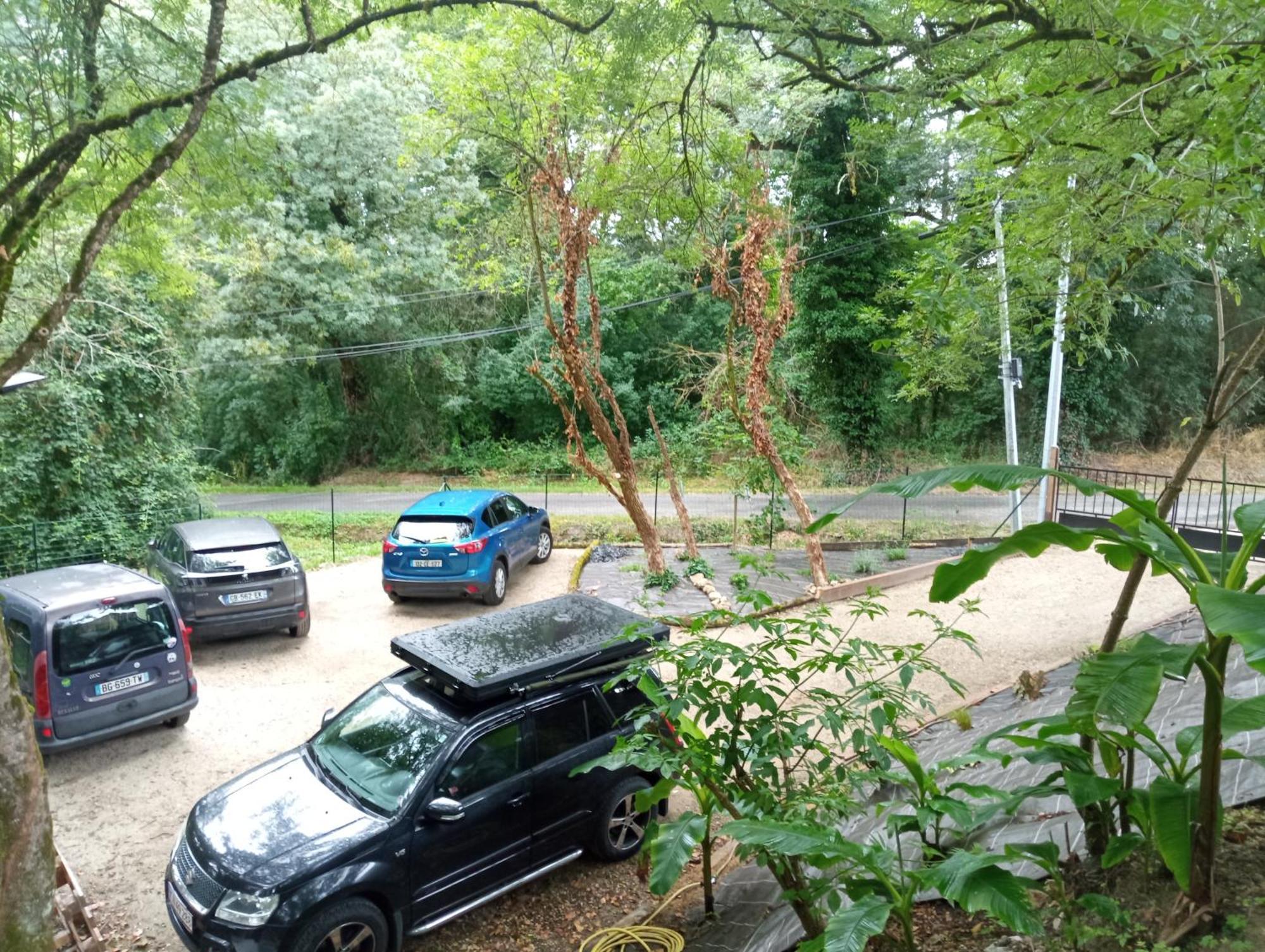 La Girondine Bed & Breakfast Galgon Екстериор снимка
