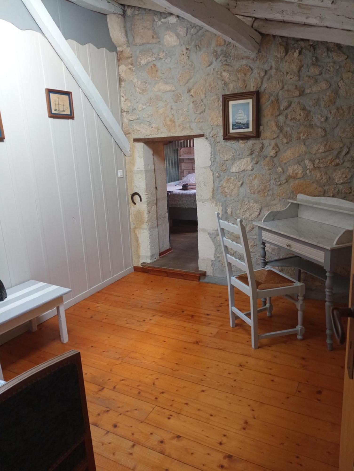 La Girondine Bed & Breakfast Galgon Екстериор снимка