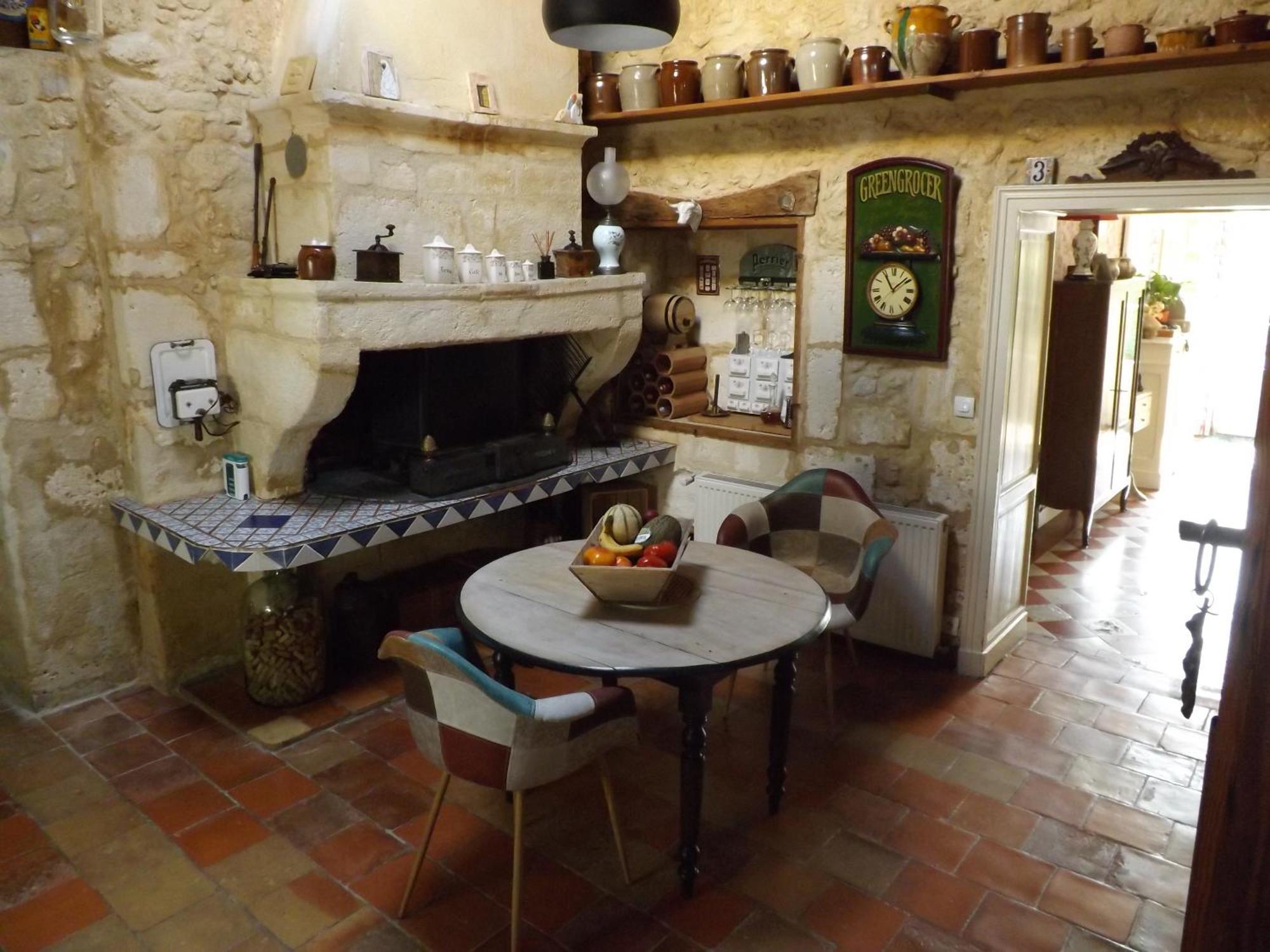 La Girondine Bed & Breakfast Galgon Екстериор снимка